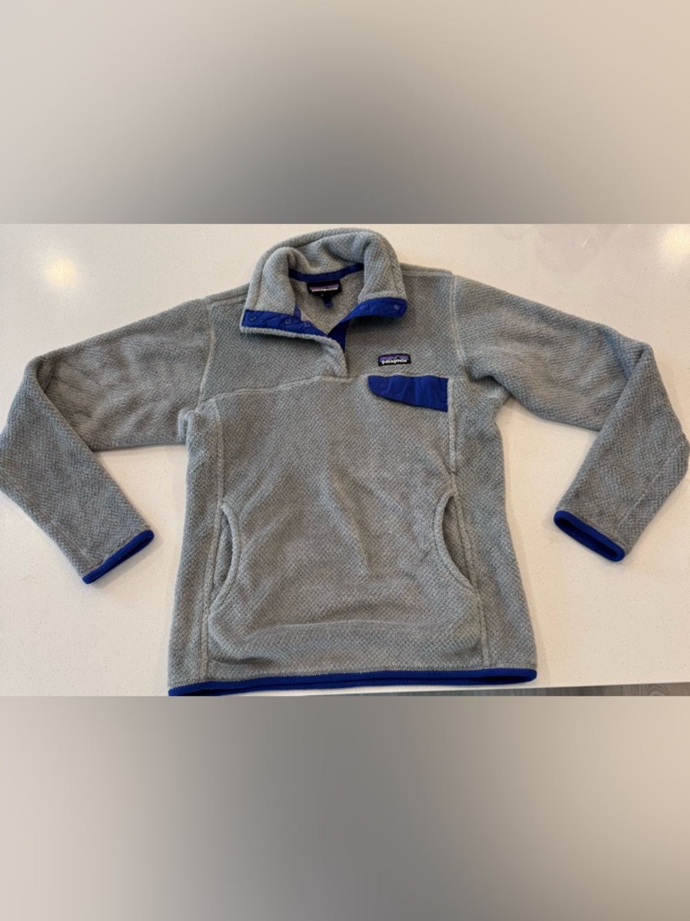 Patagonia Re-Tool Snap-T Fleece Pullover Gray with Blue Trim Women’s M
